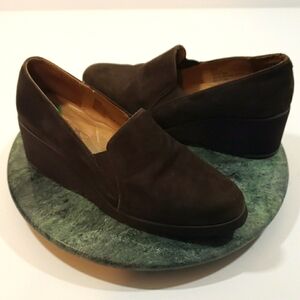 SOLOS~Woman Size 6.5 M~Brown Suede Leather Slip On Shoes Slight Wedge.
